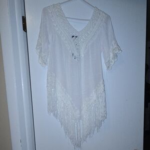 Elegant White Lace Fringe Top